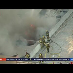 Firefighters battle blaze in Downey