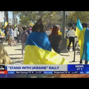 Hundreds attend Ukraine unity rally in Santa Monica