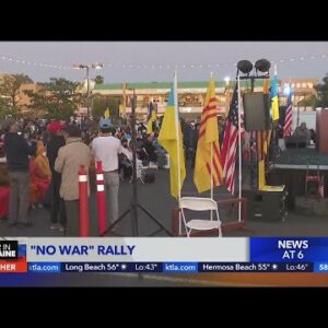 Vietnamese-American community rallies against war in Ukraine