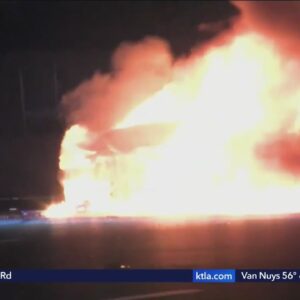 2 killed in fiery crash on 60 Freeway in Pomona