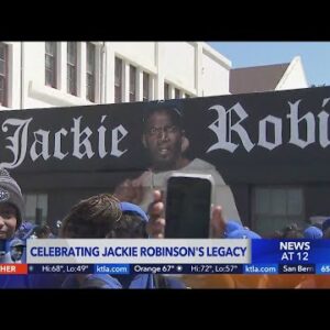 Pasadena school unveils Jackie Robinson mural