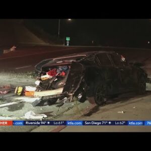 2 seriously injured after car crashes onto 210 Freeway in Glendora