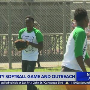 Gentle Giant Foundation hosts softball game with LAPD officers