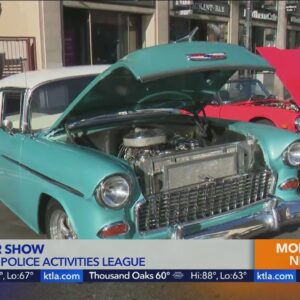 Hollywood PAL hosts annual classic car show