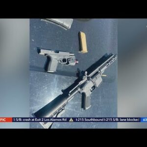 Man arrested after walking into CA restaurant with AR-15