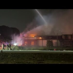 Vacant restaurant building burns in Oxnard, one person rescued from roof
