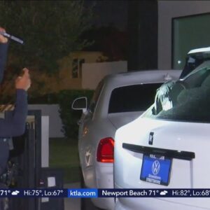 Suspected burglar smashes window of Rolls-Royce in front of Mid City home