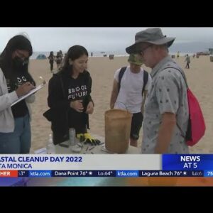 Thousands of volunteers clean up California's beaches