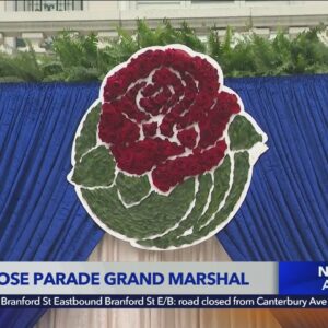 Gabby Giffords announced as grand marshal of 2023 Rose Parade