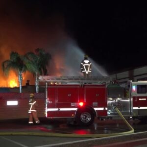 Fire destroys gym at Santa Paula High School
