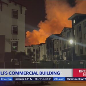 Fire engulfs Anaheim commercial building
