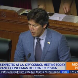L.A. City Council meets amid de León controversy