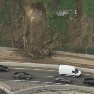 Hillside collapsed near 110 freeway