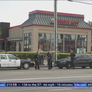 1 killed after shooting at South Los Angeles Burger King
