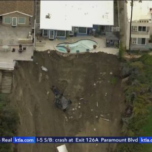 San Clemente residents evacuated as homes teeter on edge of hillside 4pm