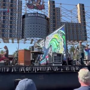 Skull & Roses adds a day and a second Phil Lesh & Friends show in Ventura