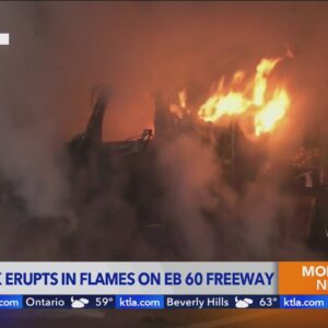 Raging semi fire snarls traffic in Moreno Valley