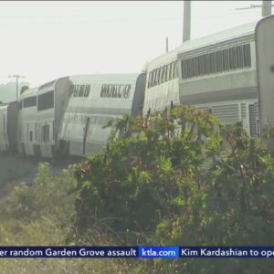 Passengers hurt when Amtrak train derails after hitting truck in Ventura County