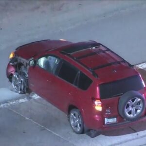 Woman arrested after Los Angeles County pursuit