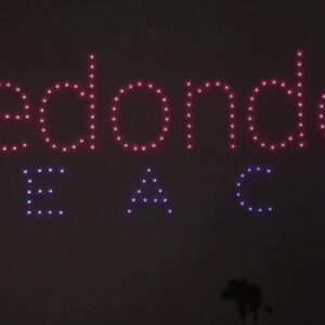 4th of July drone show dazzles crowd in Redondo Beach