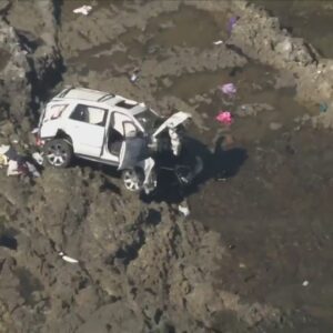Person dies after SUV plummets off cliffside in Rancho Palos Verdes