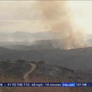 Rapidly spreading ‘Rabbit Fire’ continues to burn in Riverside County 