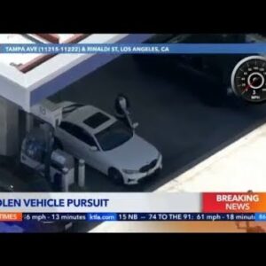 Pursuit suspect ditches disabled vehicle, steals another at L.A. gas station