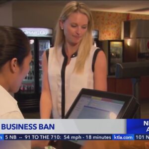 City council member wants to ban businesses from going cashless
