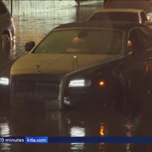 Flooding closes lanes of northbound 5 Fwy in Sun Valley