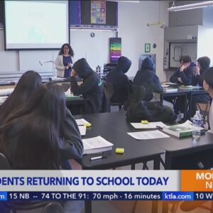 More than 500,000 LAUSD students return for 1st day of classes