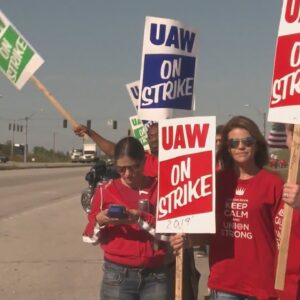 Thousands of union auto workers go on strike from Detroit's three automakers