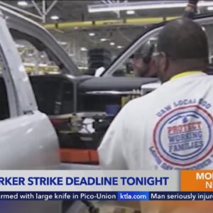 Detroit automakers, auto workers remain far from deal as strike deadline approaches