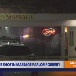 Massage parlor patron shoots robber during holdup