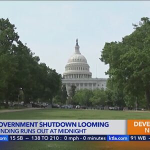 On the brink of a government shutdown, the Senate tries to approve funding but it’s almost too late