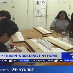 Junior high students in Fullerton building tiny home