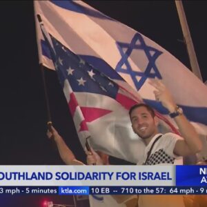 Thousands turn up for pro-Israeli rally in Encino