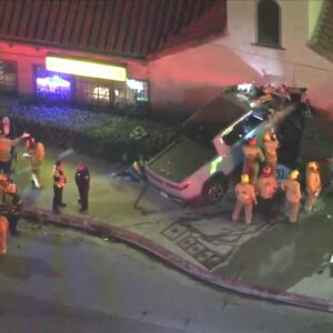 1 hospitalized after truck crashes into Hollywood pizza shop