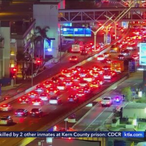 Passengers, major traffic at LAX as millions travel on Thanksgiving week