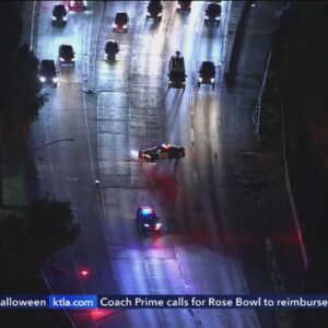 Pedestrian reportedly struck on 101 Freeway, CHP stops all traffic 