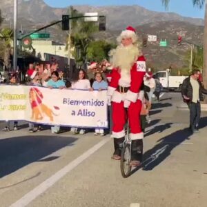 Carpinteria celebrates holiday spirit with a parade