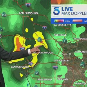 Heavy rain moves into Southern California