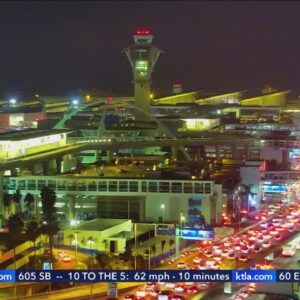 Holiday travelers swarm LAX and SoCal highways ahead of Christmas weekend