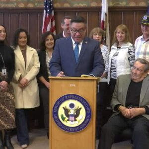 Legislation unveiled to rename Santa Maria Post Office after former mayor Larry Lavagnino