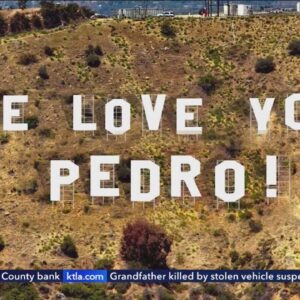 Roastmaster Andy Riesmeyer honors Pedro Rivera in a farewell tribute