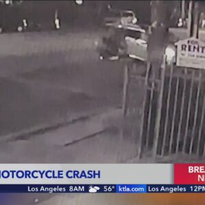 1 dead, another injured after motorcycle crash in Van Nuys