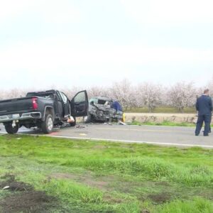 8 killed in central California head-on collision