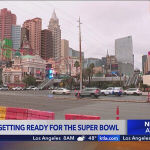 Las Vegas, Allegiant Stadium gets ready for Super Bowl LVIII