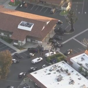 Bomb threat prompts evacuation of Orange County bank