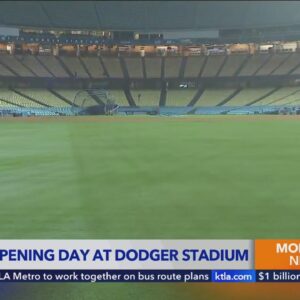 Dodgers prepare for home opener against Cardinals