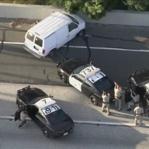 Hours-long police standoff with suspect shuts down Southern California freeways